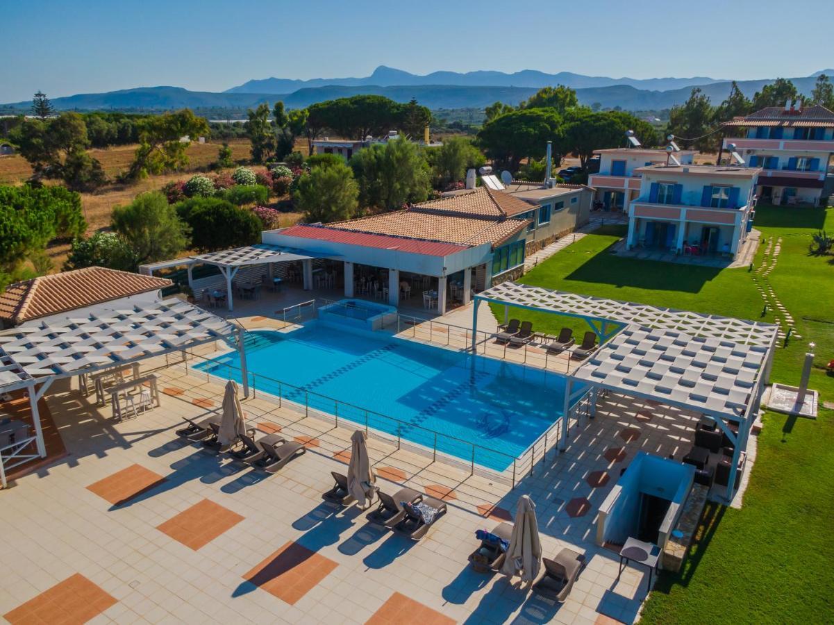 Mesogeios Hotel Marathopoli Dış mekan fotoğraf