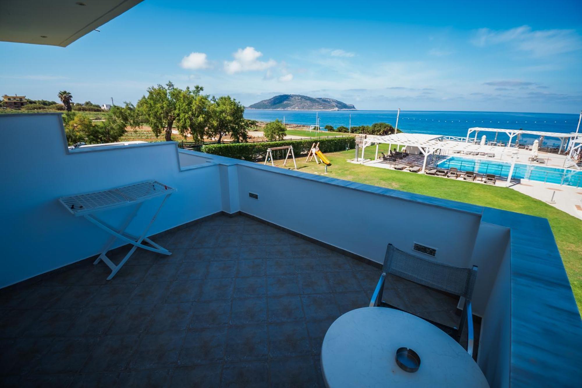 Mesogeios Hotel Marathopoli Dış mekan fotoğraf