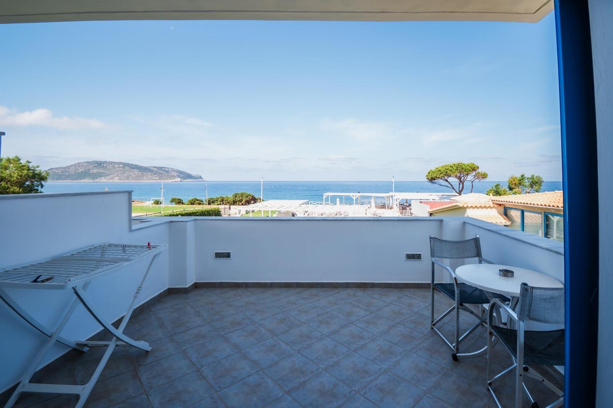 Mesogeios Hotel Marathopoli Dış mekan fotoğraf