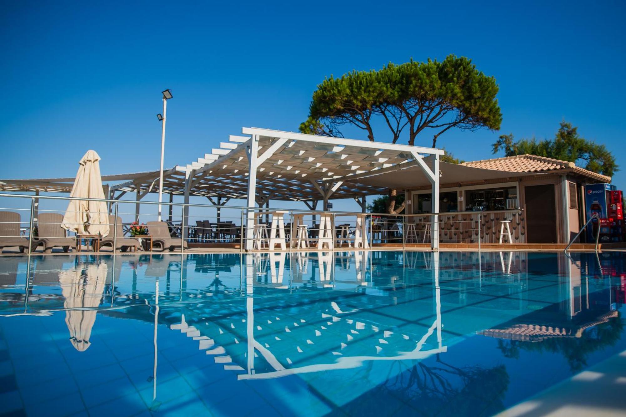 Mesogeios Hotel Marathopoli Dış mekan fotoğraf