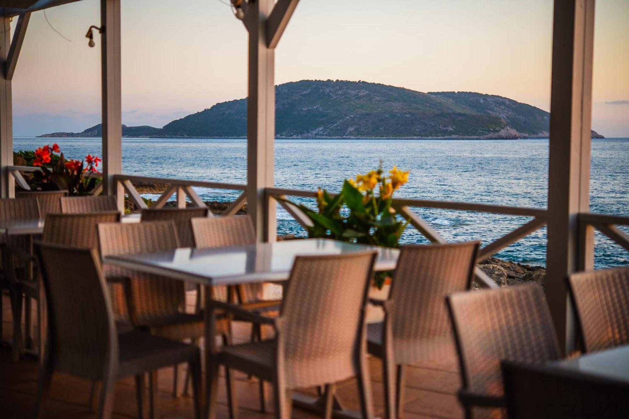 Mesogeios Hotel Marathopoli Dış mekan fotoğraf
